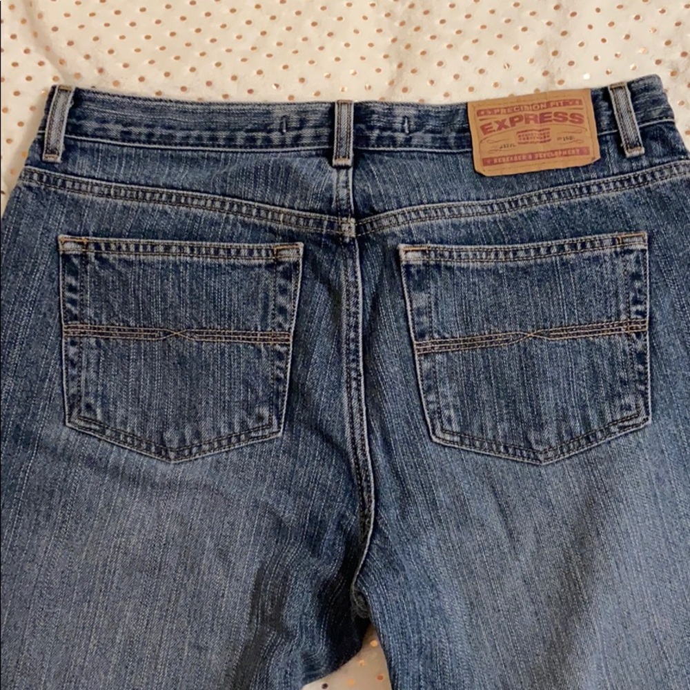 Express Jeans - Picture 2 of 4